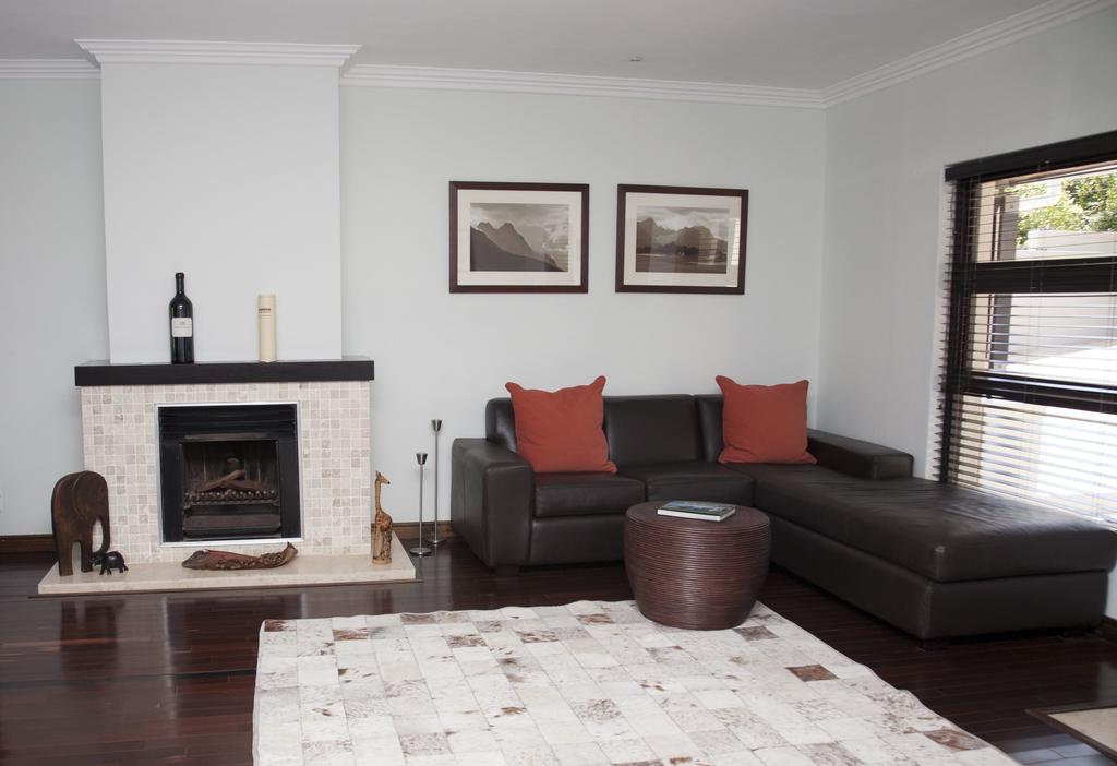 Keren'S Vine Guesthouse Stellenbosch Luaran gambar